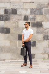 Obraz premium Young enterprising man, striving for his business.