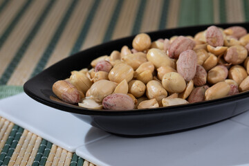 Crunchy Roasted Ching or Chickpeas