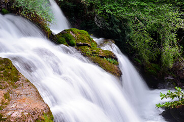 Obraz premium Images of waterfalls with silky effect of the source of the Llobregat river in Castellar de Nuch