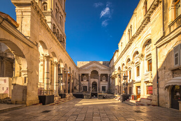 Fototapeta na wymiar The peristyle, central square within the Diocletian's Palace in historic centre of Split, Croatia, Europe.
