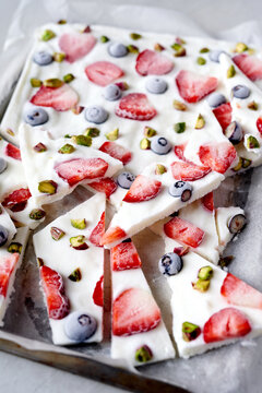 Healthy strawberry yoghurt bark
