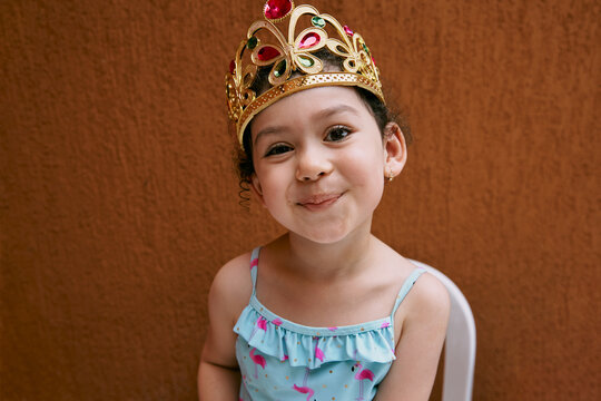 Portrait of a girl with a crown