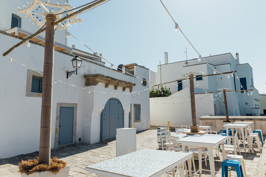 Glimpse of the town of Otranto