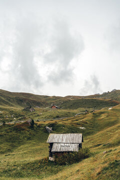 Old cabinet on Hill