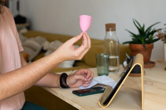 Menstrual cup test