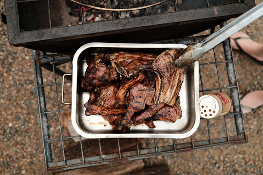 Barbecued lamb chops 