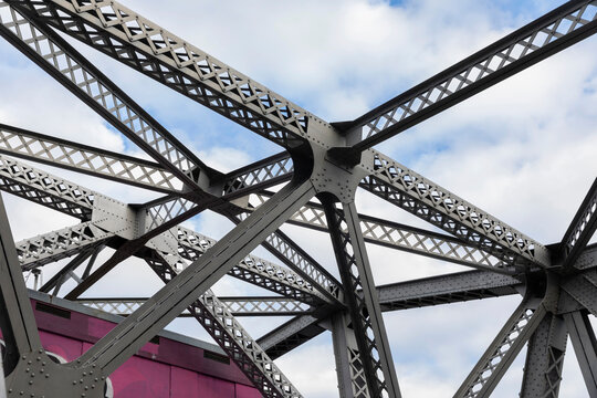 Steel Girder Network on Bridge 