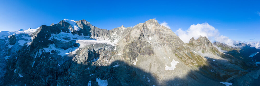 Point de Mourti mountain range