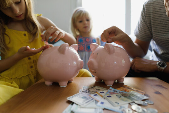 Teaching Kids About Money