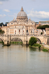 Fototapeta na wymiar view of saint Peter's Basilica in Rome