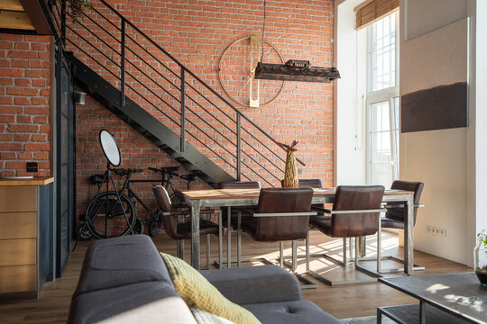 Modern And Stylish Living Room