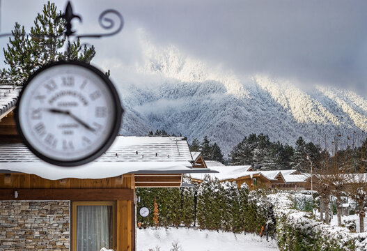 mouniain view with fresh snow from the villa  with outside clock on ski resort