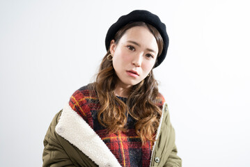 ベレー帽を被った女性