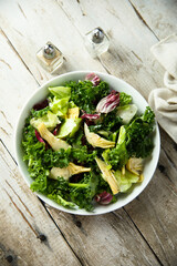 Fresh green salad with artichoke	