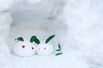 rabbits snowman