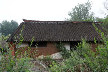 Fototapeta na wymiar Broken rural architectural landscape, North China