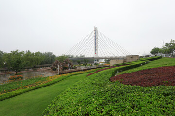 Thermometer shaped cable-stayed bridge, North China