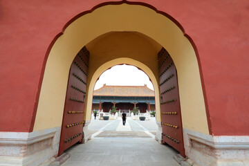 Fototapeta premium The ancient city gate is in a palace, Beijing