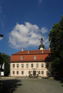 Kavaliershaus zu Schloss Machern