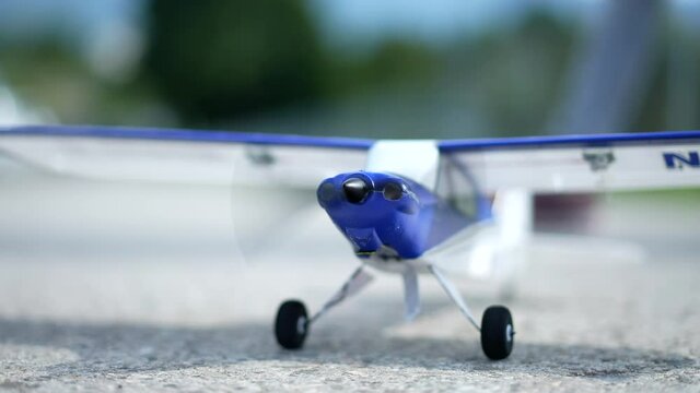 Starting Airplane model propellers. Toy small plane
