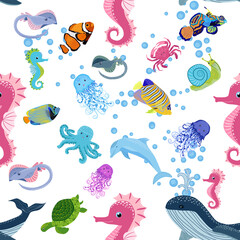 Marine life, fish, animals bright seamless pattern. sea travel, underwater diving animal tropical fish. Jellyfish, whale, shark, seahorse, clown fish, dolphin, turtle, emperor
