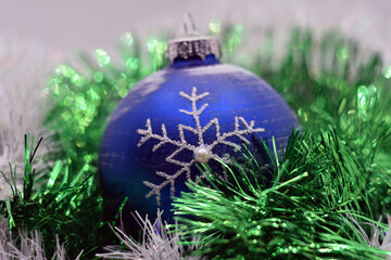 christmas tree decorations