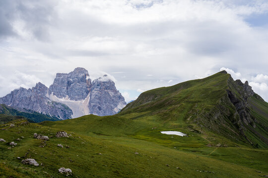 Lago delle Baste, Mondeval, Dolomiti