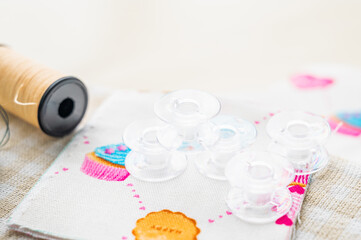 透明ボビンケース