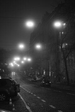 night traffic in the city