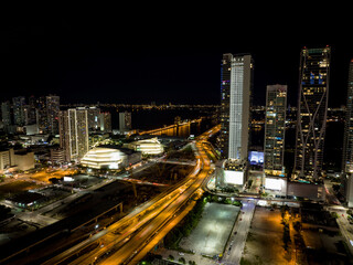 Fototapeta na wymiar Downtown Miami long exposure night photo