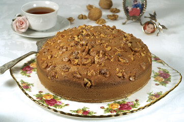 Walnut cake