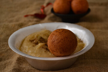 buñuelos y natilla