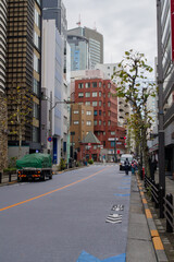 東京、赤坂5丁目の赤坂通りの風景