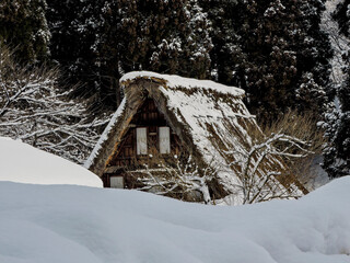 冬の越中五箇山菅沼合掌集落