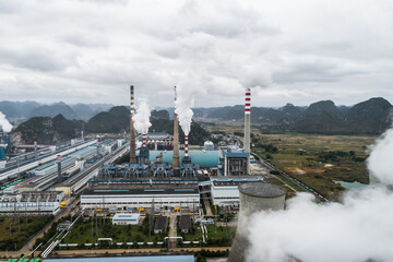 Aerial photography of an alumina plant built on a karst landscape