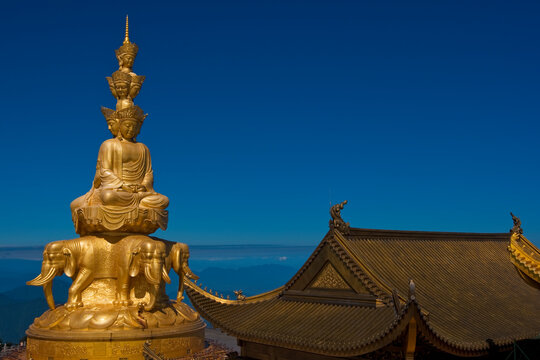 China, Sichuan, Emeishan City, Golden statue of Samantabhadra at summit of Mount Emei