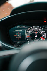 Compteur de voiture de sport 