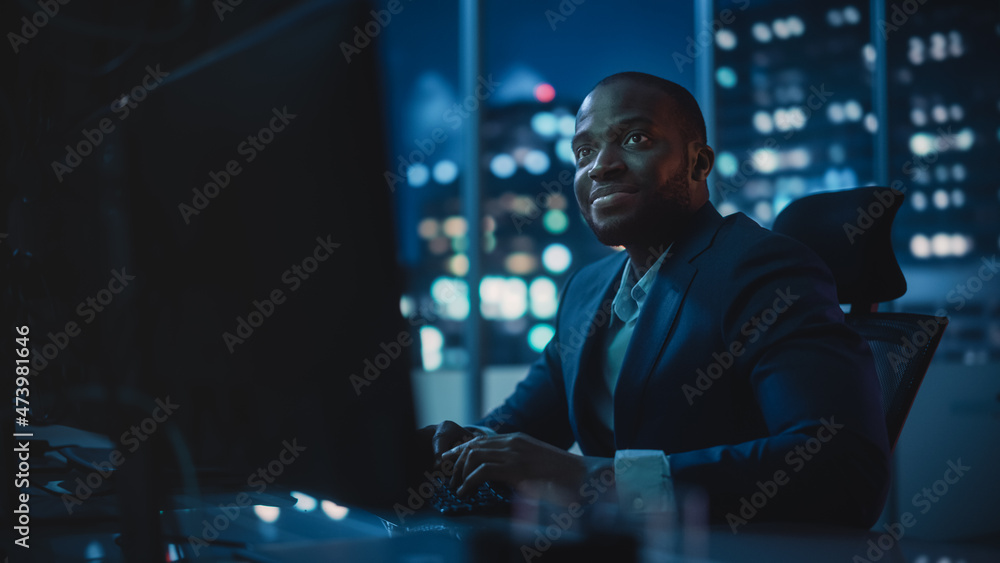 Aufkleber financial analyst working on computer with multi-monitor workstation with real-time stocks, commodit