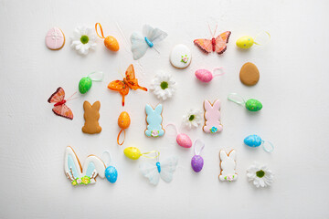 Easter concept background with eggs and bunny