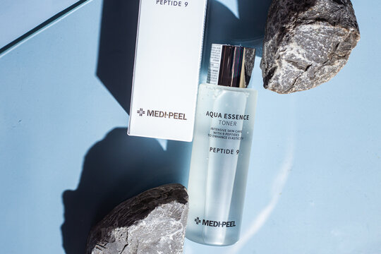 Anti-aging peptide emulsion. MEDI PEEL Peptide 9 Aqua Essence Emulsion