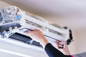 Cleaning Air conditioner in living room