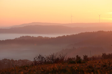 Nebel am Morgen an der Neubürg im Landkreis Bayreuth	