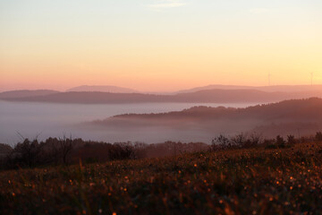 Nebel am Morgen an der Neubürg im Landkreis Bayreuth	