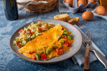 Egg omelette with peppers