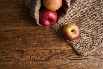 Fototapeta na wymiar apples on a wooden table vitamins fresh fruits organic