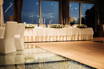 boho wedding decoration flowers nature garden cake roses
