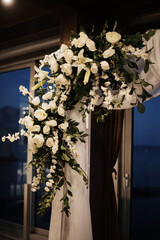 boho wedding decoration flowers nature garden cake roses
