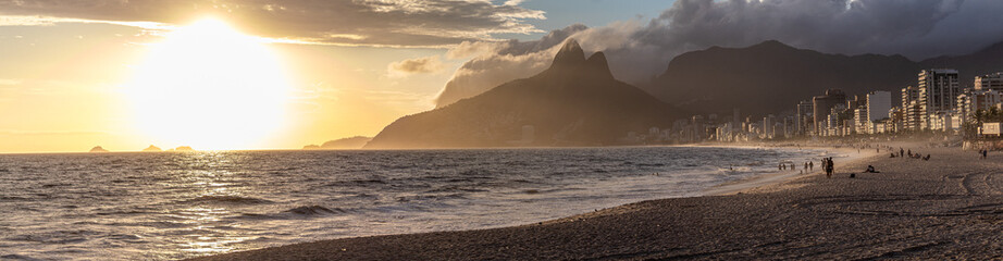 Por do sol no arpoador