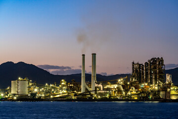 Obraz premium [山口県]周南市の工場夜景
