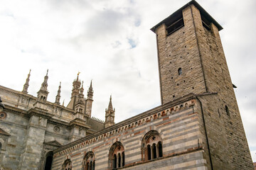 Fototapeta na wymiar Vista sul Duomo di Como, Lombardia - Italia